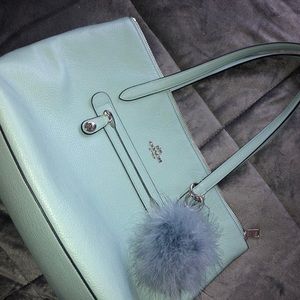 Sea Foam Blue Coach Purse 🖤✔️👼🏼🌨